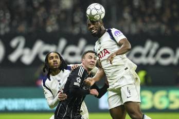 Además, el club incorporó sobre el cierre del mercado al delantero escocés James Wilson, de 18 años, cedido por el Hearts, aunque inicialmente formará parte del equipo sub-21.