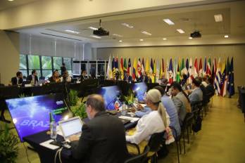 En Panamá están reunidos representantes de unos 20 países.