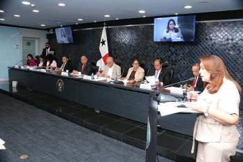 La Comisión de Gobierno y Justicia prohijó ambos anteproyectos.