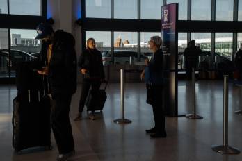 El fuerte temporal y las inundaciones asociadas obligaron a cerrar el aeropuerto de Santa Bárbara.