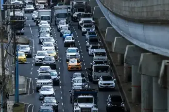 El ruido excesivo dejó de ser una simple molestia urbana: hoy vulnera el descanso, la convivencia y la salud pública de miles de ciudadanos.