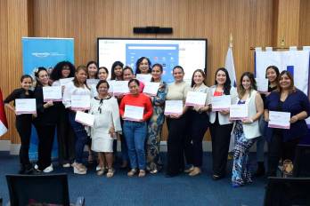 El programa ha beneficiado a más de 300 emprendedoras del territorio nacional.