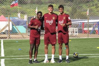Gustavo Herrera (izq.), Karlo Kuranyi (centro) y Martín Krug (izq.) se incorporaron a la concentración de la selección de Panamá sub-20.