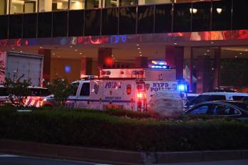 Los investigadores afirmaron que Tamura condujo desde Las Vegas hasta la ciudad de Nueva York, donde estacionó su BMW negro en doble fila frente al edificio de 44 pisos en Park Avenue.