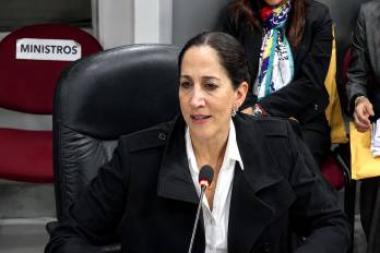 La ministra María Eugenia Herrera sustentó ante la Comisión de Presupuesto una partida de $157.6 millones para MiCultura en 2027.