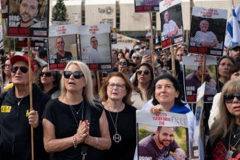 Concentración en la Plaza de los Rehenes de Tel Aviv.