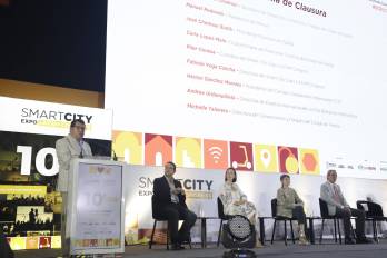 El presidente de Pronus, Manuel Redondo, habla durante una conferencia del Smart City Expo Latam Congress este miércoles, en el Centro Expositor de Puebla.