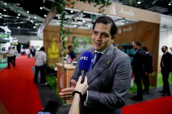 Jose Antonio Hidalgo, presidente ejecutivo AEBE y coordinador cluster bananero y platanero de Ecuador, momentos antes de participar este martes en la mesa Más allá de la fruta: el impacto social y medioambiental del banano ecuatoriano en el mundo durante la primera jornada de la feria Fruit Attraction, en las instalaciones de IFEMA, en Madrid.