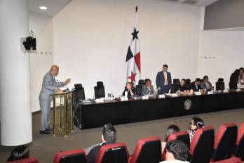 La propuesta fue aprobada en la Comisión de Comercio.