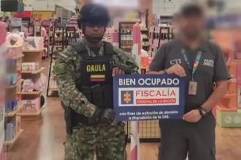 Operativo en Colombia incluyó la ocupación de cientos de locales y bienes asociados a la red investigada por blanqueo de capitales y comercio ilícito.