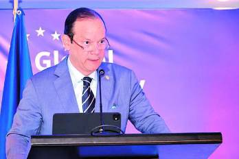 El ministro de Relaciones Exteriores de Panamá, Javier Eduardo Martínez-Acha Vásquez.