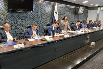 Reunión de la Comisión de Infraestructura Pública y Asuntos del Canal de este 20 de agosto. |