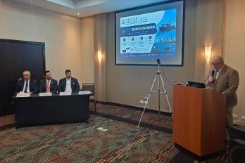 Osciel Velásquez Hernández, presidente de Alpescas inaugura reunión donde líderes del sector pesquero evalúan en Panamá el impacto del encarecimiento del combustible en la seguridad alimentaria regional.