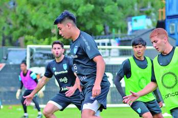 Guatemala se ha vendido preparando a tope para el partido contra Panamá, es un partido clave para las dos selecciones centroamericanas.