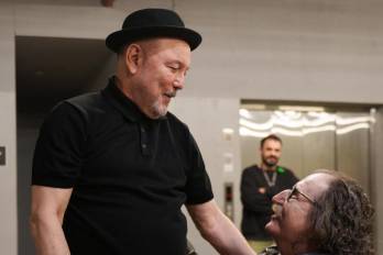 Rubén Blades y Charly García este domingo, previo un concierto de la gira de despedida de Blades en Buenos Aires (Argentina).