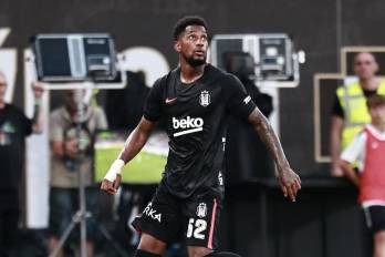 Amir Murillo durante un partido con el Besiktas.