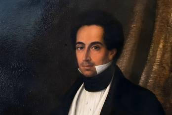 Corría el año de 1808 y nadie podía imaginar que aquel óleo, pintado con la calma de los días ordinarios, terminaría emprendiendo un viaje tan extraordinario como la propia vida del retratado.