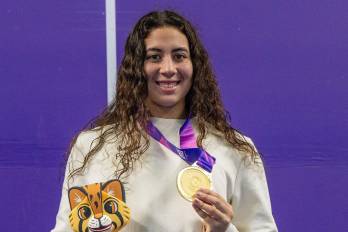 La nadadora olímpica, Emily Santos.
