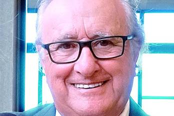 Del 20 al 28 de abril, tendrá conversatorios en los colegios Buen Pastor, Veracruz y Fermín Naudeau.