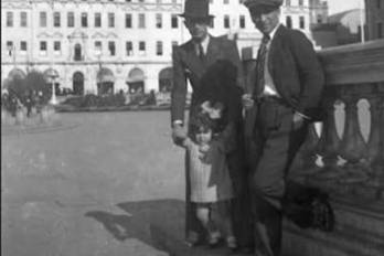 Plaza San Martín, Lima, 1950.