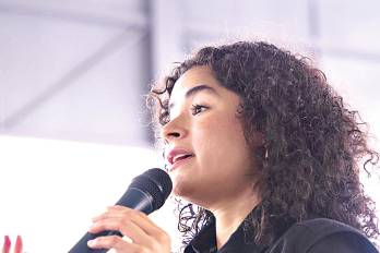 Hernández destaca avances en la investigación de la Contraloría y pide que los responsables rindan cuentas.