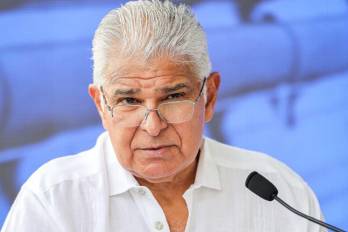 El presidente dio una conferencia en el sitio de la Línea 3 del Metro.