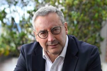 Carlos Enrique Cavelier, el hombre que se presenta como “Coordinador de Sueños” de la procesadora de lácteos Alquería.