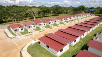 La construcción de casas a bajo costo se ha vuleto un tema de discusión en el país, tras la culminación del Fondo Solidario de Vivienda.