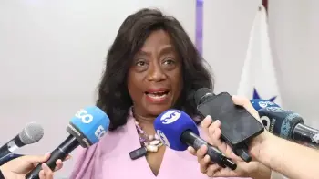 Molinar destacó que ella aspira a que esta semana se normalicen las clases.