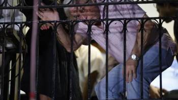 El anteproyecto incluiría a personas sentenciadas como el expresidente, Ricardo Martinelli.