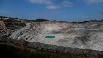 La opinión se encuentra dividida sobre el impacto económico de la suspensión de las actividades de Minera Panamá.