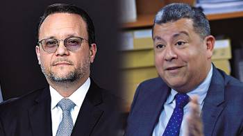 Julio Moltó, presidente de la directiva, y Roy Morales, gerente de Etesa.