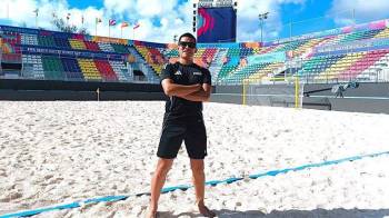 Jorge Tuñón Morán, árbitro escogido por Concacaf para la Copa Mundial de Beach Soccer de la FIFA Seychelles 2025.