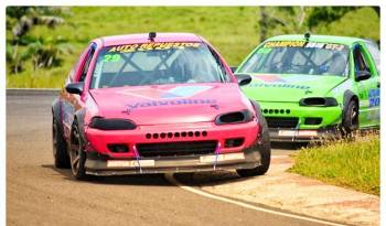 Honda Civic que será utilizado en la carrera internacional.