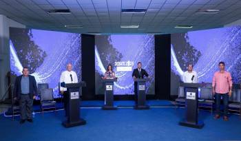 Debate regional de candidatos a alcalde del distrito de Las Tablas, en la provincia de Los Santos.
