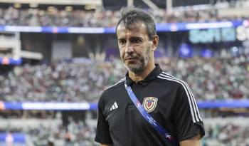 El entrenador principal de Venezuela, Fernando Batista, en la Copa América.