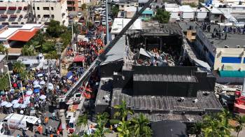 Trabajos de rescate en la discoteca Jet Set en Santo Domingo.