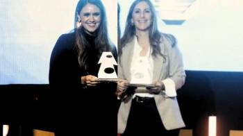 Ivette Lonardi y Adelita Coriat, de La Estrella de Panamá.