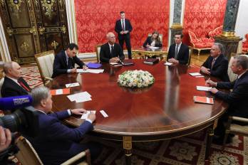 Putin se reúne con los enviados de EEUU para hablar de la guerra en Ucrania