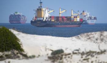 Rabie dijo que varias de las principales navieras han confirmado la ‘suspensión temporal’ de la navegación de sus cargueros.