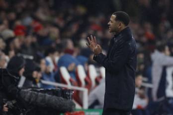 El entrenador del Chelsea, Liam Rosenior,.