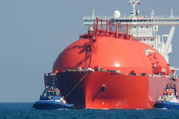 Los barcos tanqueros son diseñados para el transporte de petróleo y sus derivados.