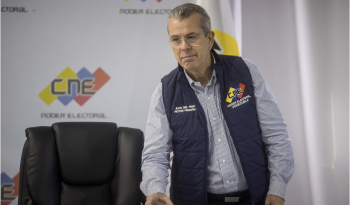 El rector del CNE estaría en la clandestinidad, según ‘Armando.info’
