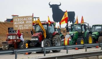 Protesta de agricultores españoles por las malas condiciones del sector. EFE/ Ismael Herrero