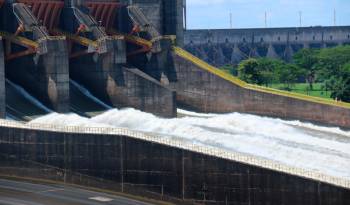 La hidroeléctrica de Itaipú, en Foz de Iguazú, Brasil.