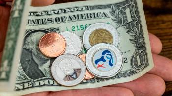 El 54 % de los cotizantes activos de la CSS ganan menos de $1.000 por mes, lo que indica una concentración significativa en los rangos salariales más bajos.