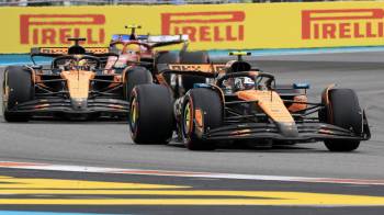 Los pilotos de la escudería de McLaren Oscar Piastri y Lando Norris.