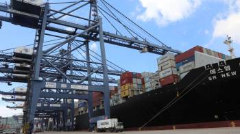 CK Hutchison, un conglomerado con sede en Hong Kong, administra en Panamá los puertos de Balboa y Cristóbal.