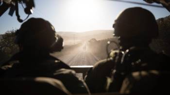 El Ejército israelí anunció este lunes la intercepción de una serie de drones disparados contra su territorio, de los cuales dos provenían de Líbano y dos desde el este, una referencia habitual de las fuerzas armadas israelíes a los proyectiles disparados por la Resistencia Islámica de Irak.