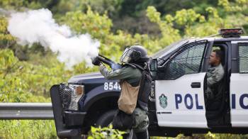 Policía dispara gases a manifestantes en Veraguas. Mulino confirmó que “mantendrá abiertas” todas las vías ante los cierres.
